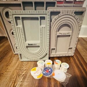 Jewelry Making Strings & Trays